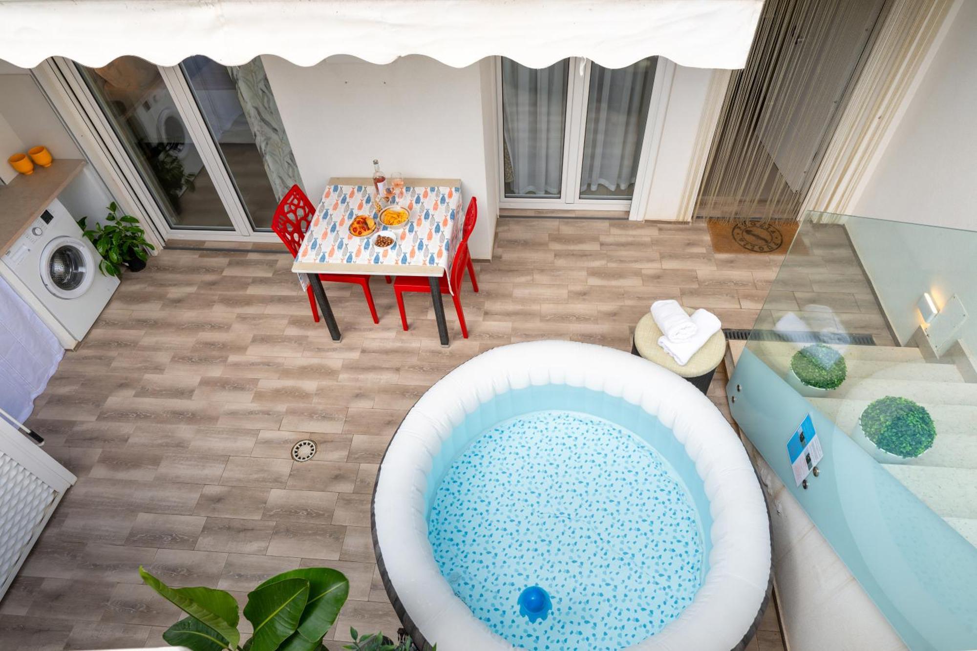 Cozy Marine Apt With Jacuzzi - 250Mt From Sea Polignano a Mare Extérieur photo